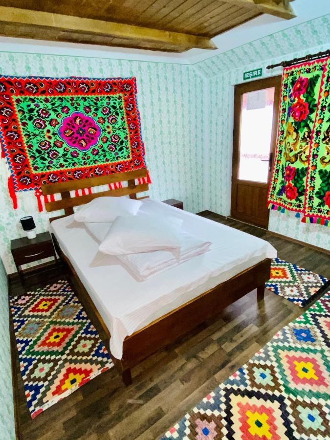 Floare De Maramures 1 Vadu Izei Bagian luar foto