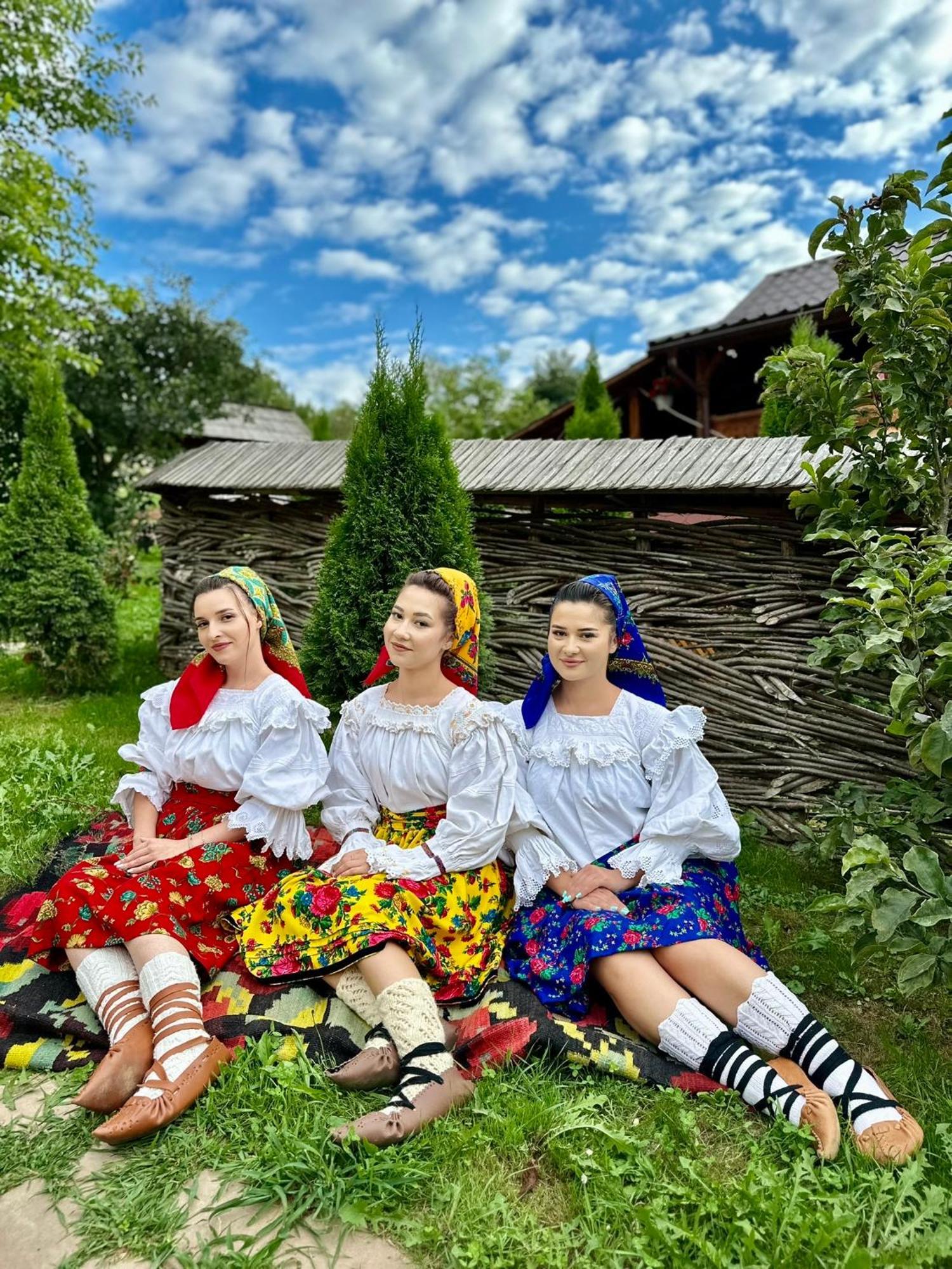 Floare De Maramures 1 Vadu Izei Bagian luar foto